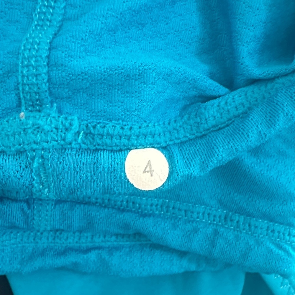 lululemon athletica Blue Tank Top - Picture 5 of 5